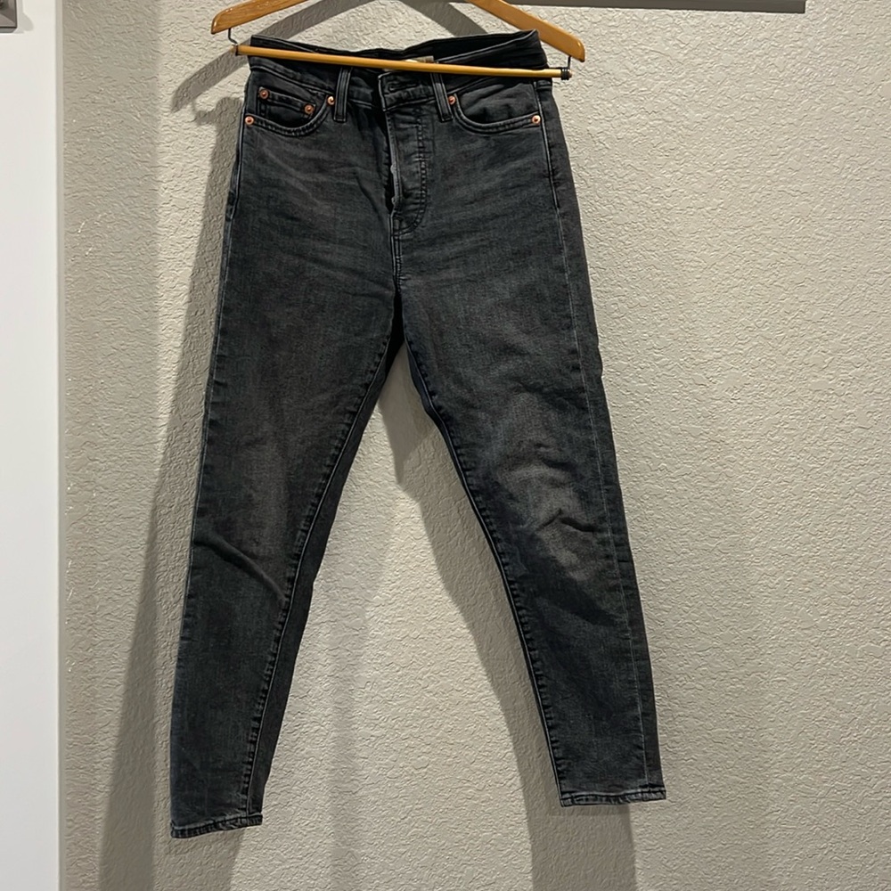Levi’s button fly wedgie skinny jean
